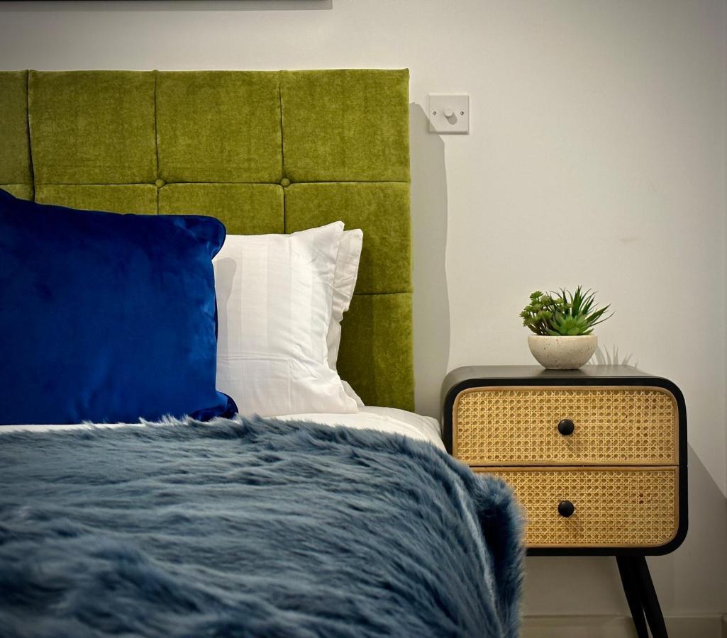 Serviced Apartments Nailsea מראה חיצוני תמונה